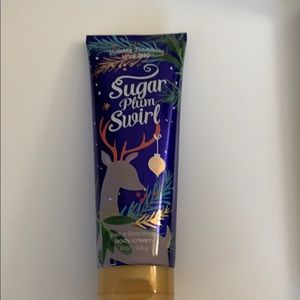 BATH & BODY WORKS Sugar Plum Swirl Body Cream